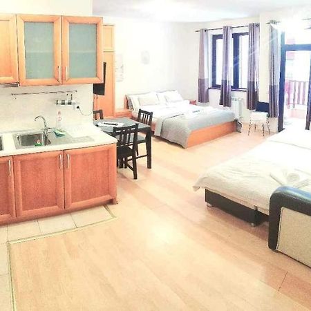 בורובץ Arboro Flora Residence Studio מראה חיצוני תמונה