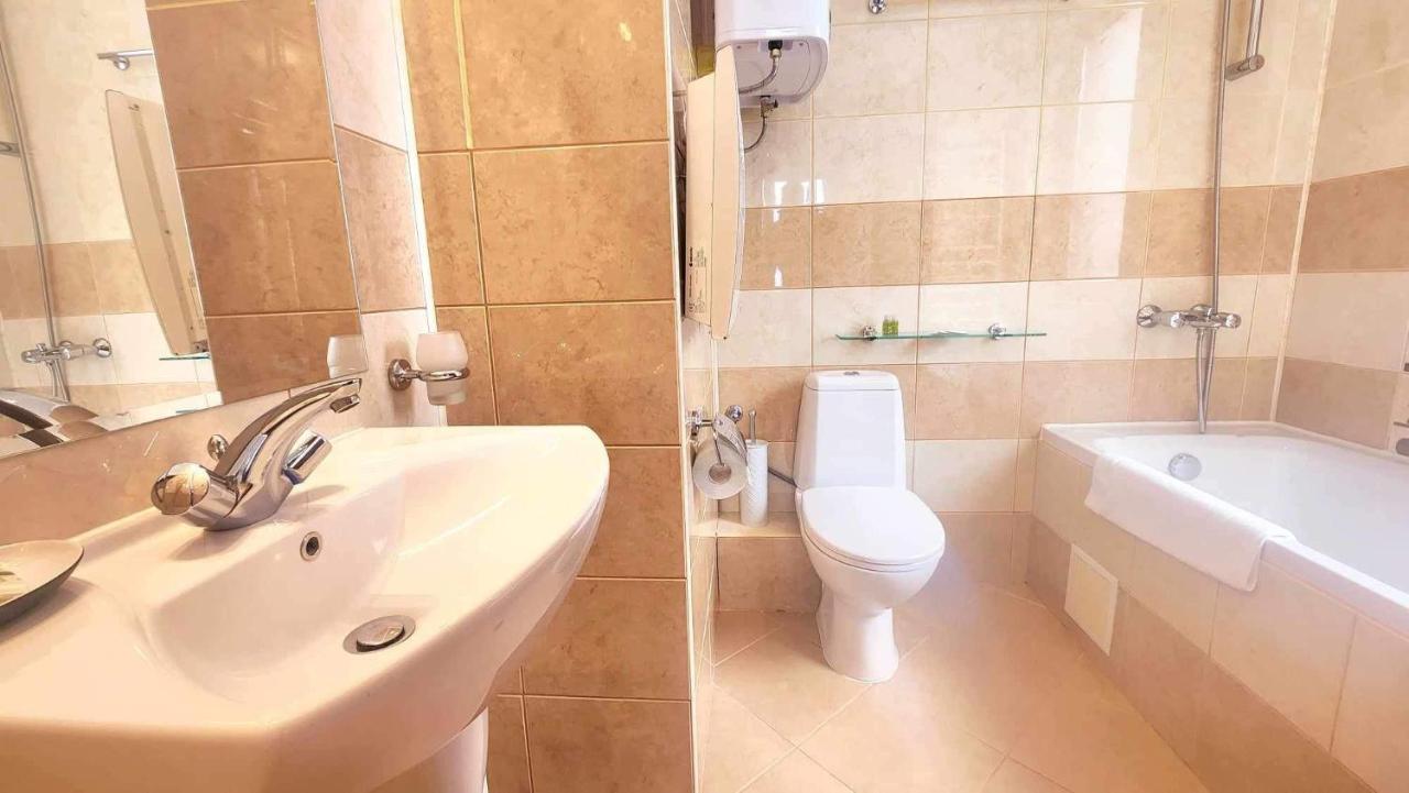 בורובץ Arboro Flora Residence Studio מראה חיצוני תמונה